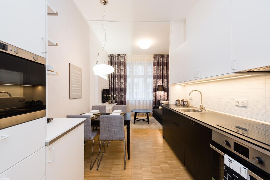 פראג Modern Apartment Charvatova מראה חיצוני תמונה