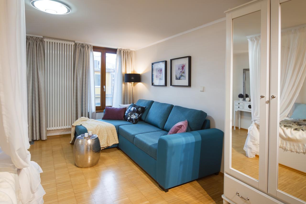 פראג Modern Apartment Charvatova מראה חיצוני תמונה
