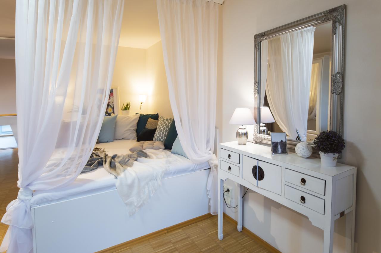 פראג Modern Apartment Charvatova מראה חיצוני תמונה