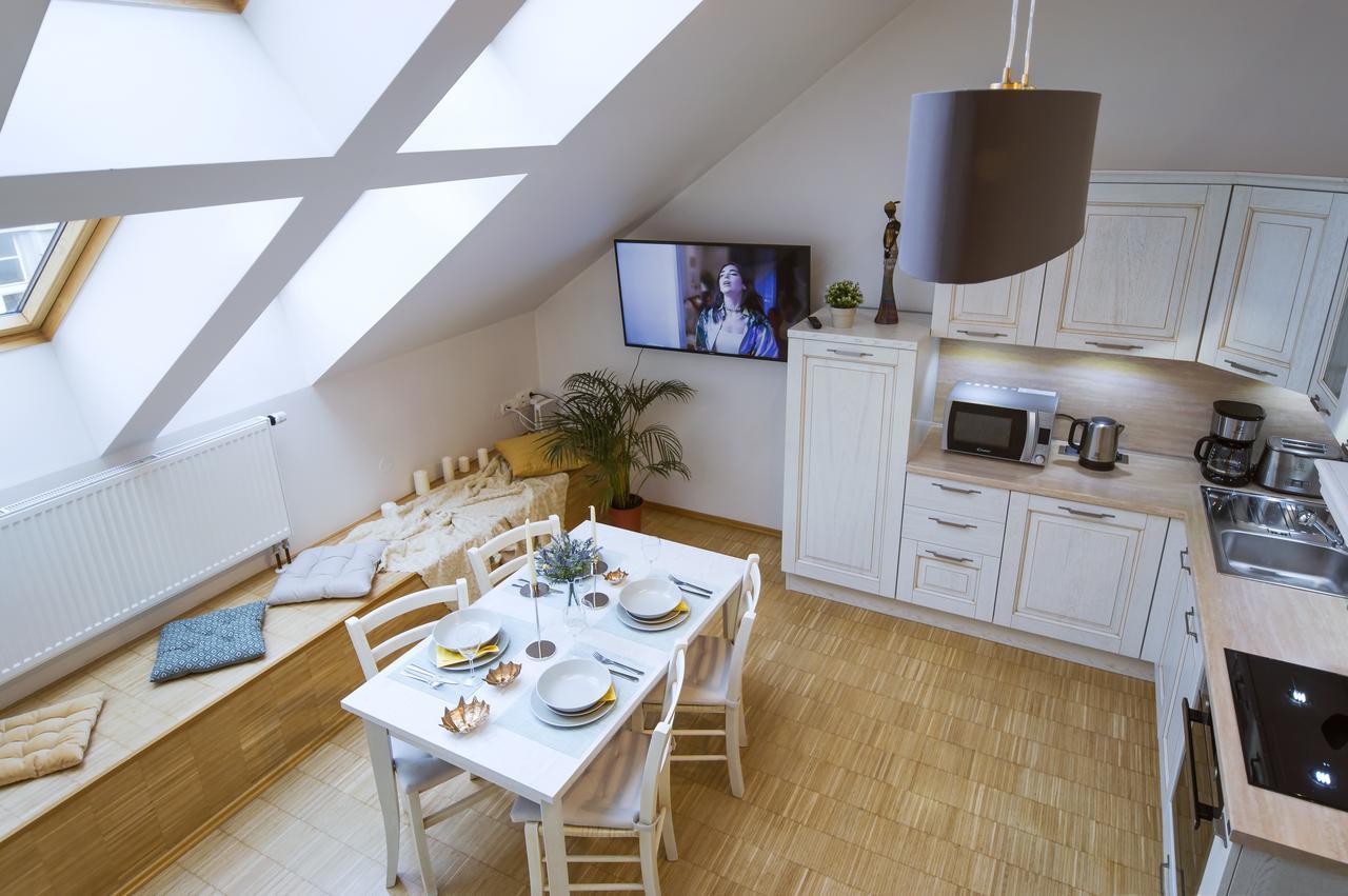 פראג Modern Apartment Charvatova מראה חיצוני תמונה